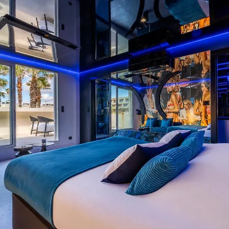 Le Cobalt - Jardin D'eden - Couple Only - Piscine - Jacuzzi - Naturiste Lejlighed *